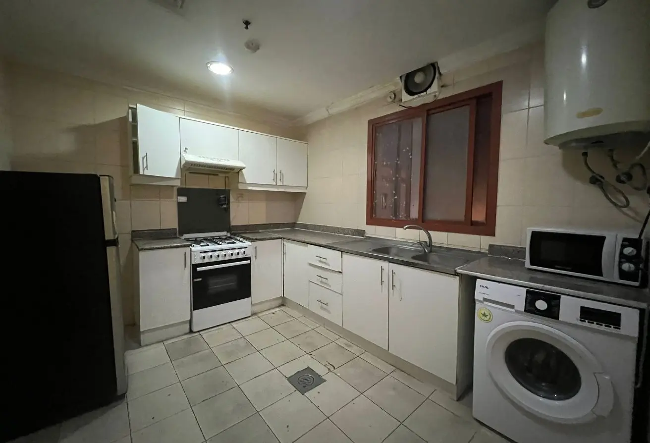 3 Bedroom Apartment - Bin Mahmoud