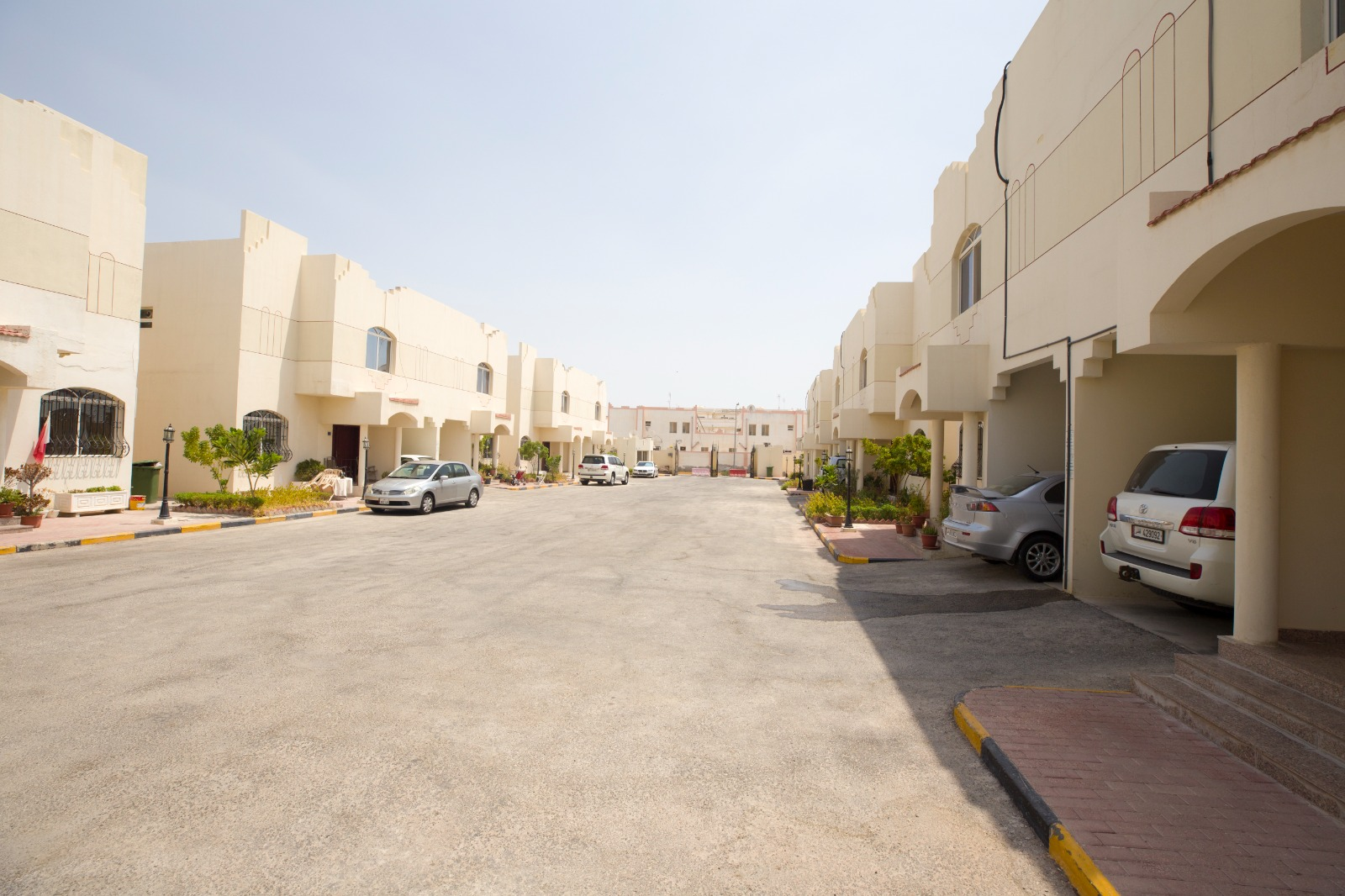 Very Nice compound situated in Old Airport.