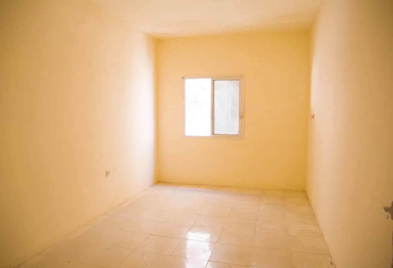 80 Room in Industrial Area Street 45 near land mart