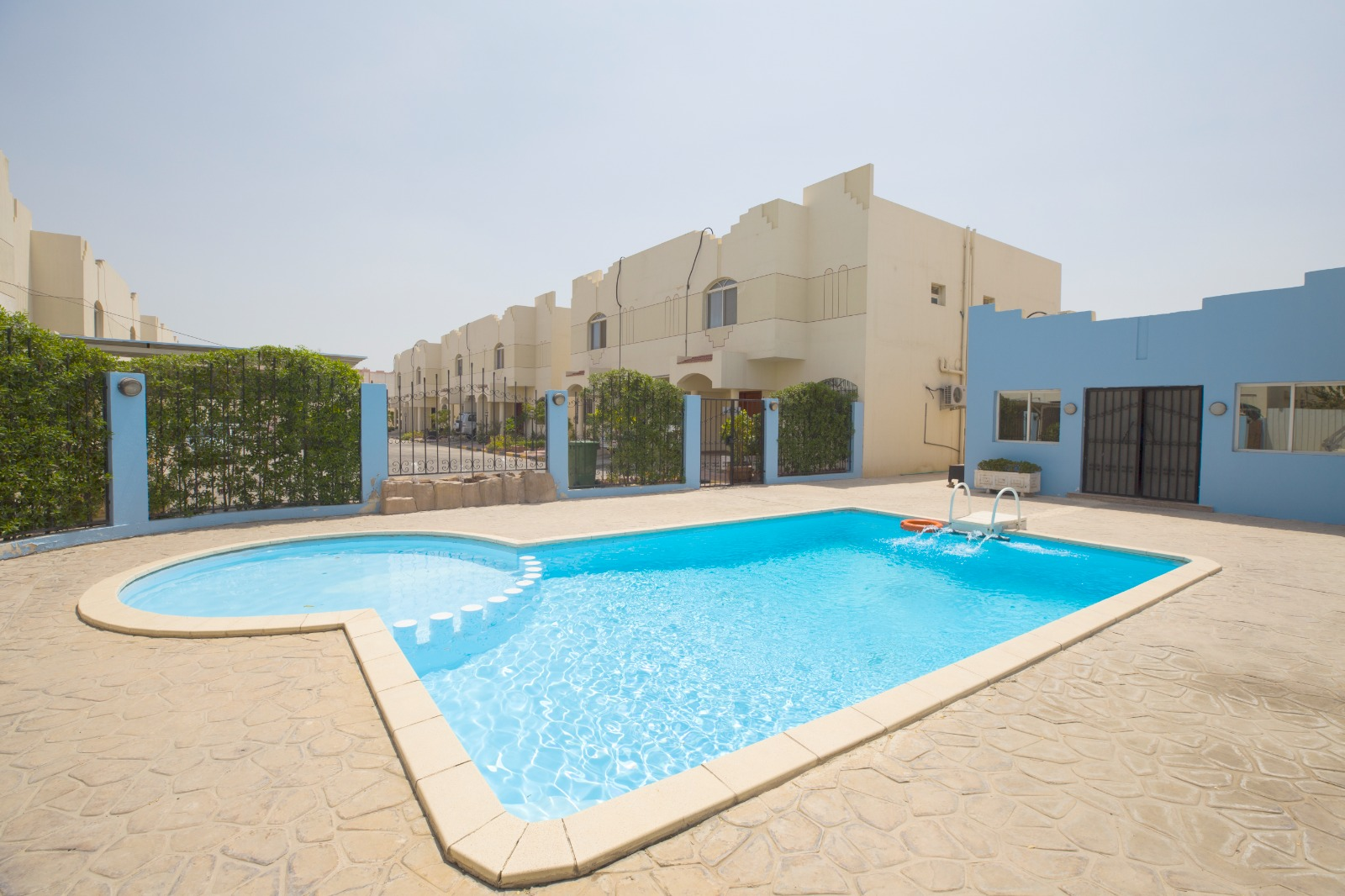 Very Nice compound situated in Old Airport.