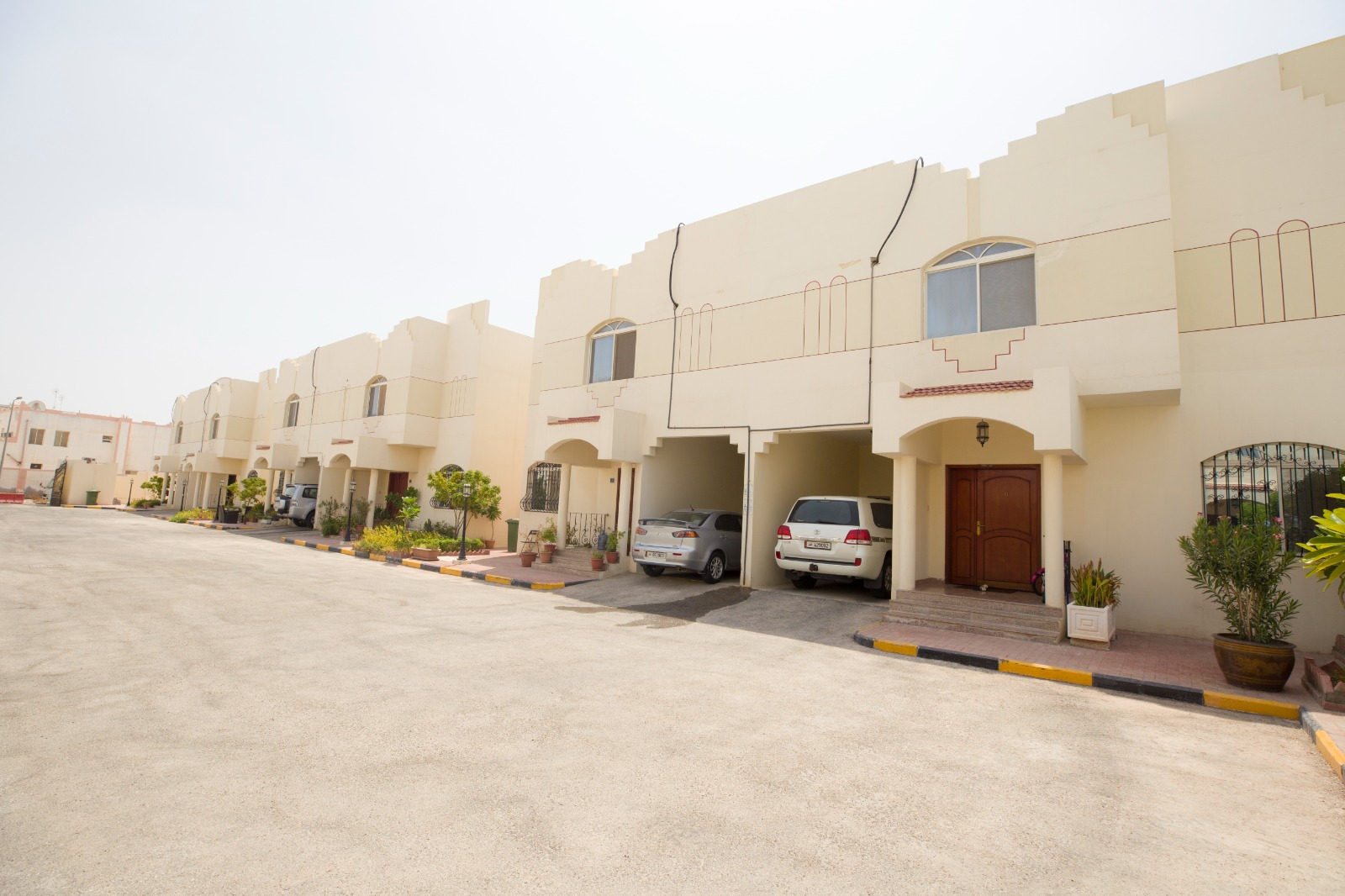 Very Nice compound situated in Old Airport.