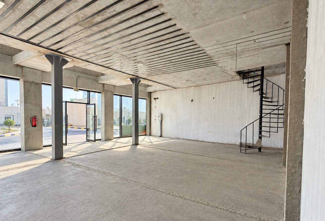 Shops 240 sqm for rent in bin al sheikh plaza